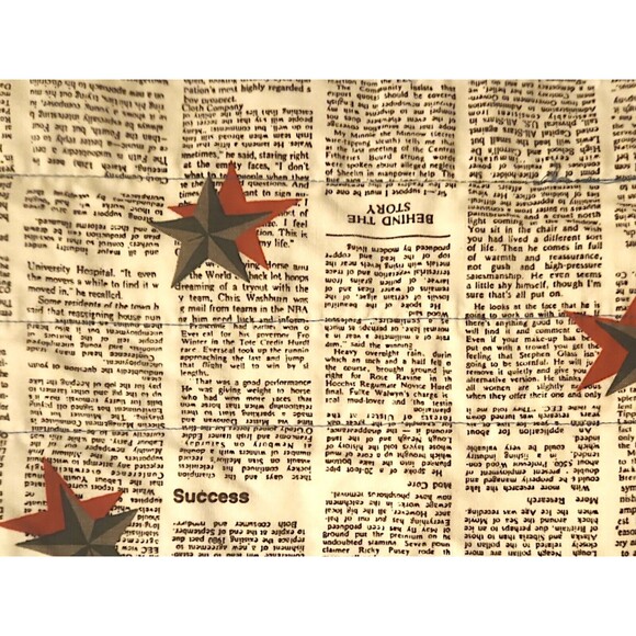 Vintage 1950s Squar Block Scrap Quilt BluePink Patchwork Newspaper Back 40"x41"W - Picture 4 of 4